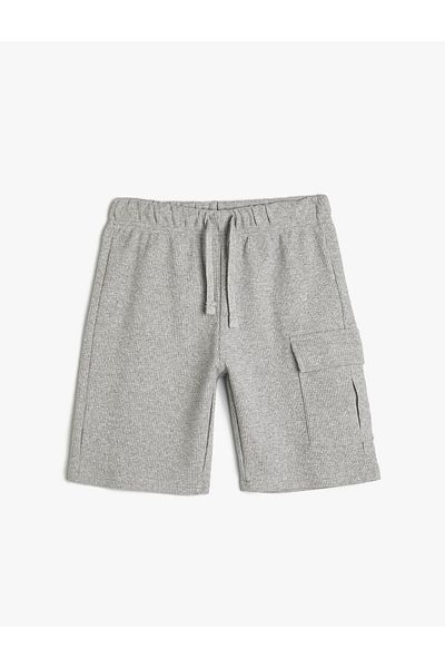 Koton Pantaloni scurți de bază cu cravată în talie și detaliu pentru buzunar cu clapă