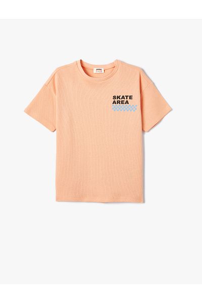 Koton T-shirt z krótkim rękawem i nadrukiem na deskorolce, teksturowana bawełna z okrągłym dekoltem