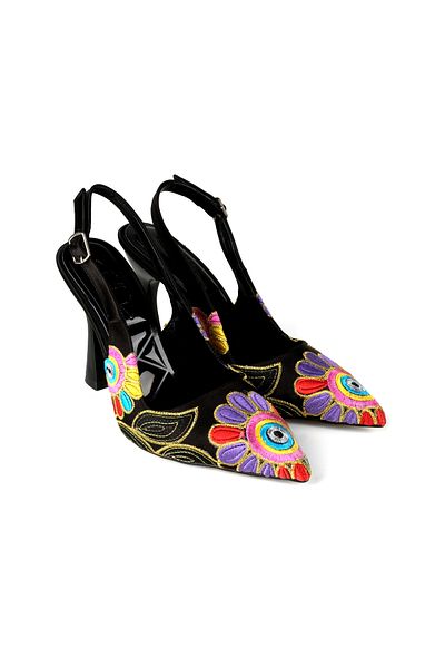 Akka Shoes Pantofi cu toc cu detaliu broderie pentru femei