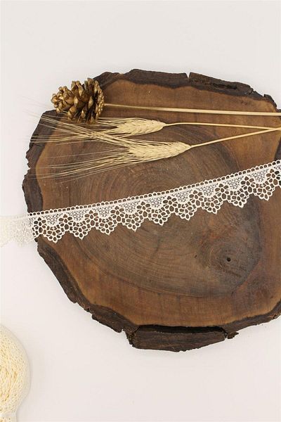 Gül 9 Mt Κρέμα Γκιπούρ 3307