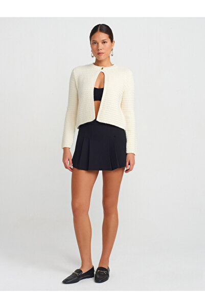 Dilvin 60298 Crew Neck Buttoned Knitwear Cardigan-Ecru