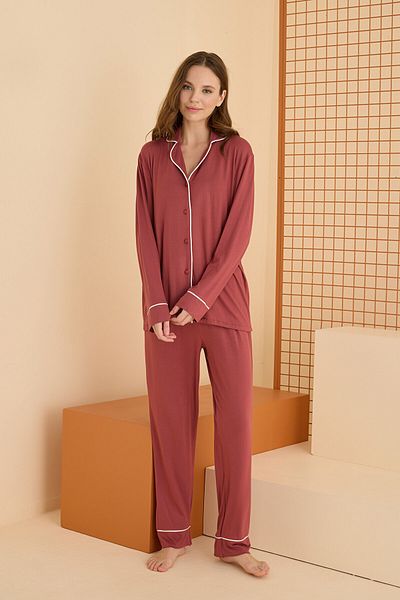 NBB Set de pijamale din viscoză și lycra, guler cămașă, mânecă lungă, nasturi în față pentru femei