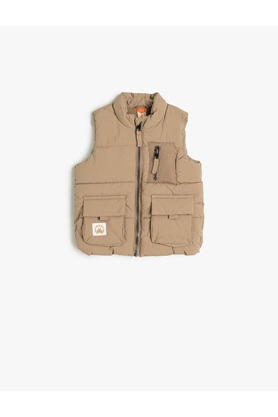 Koton Pufferweste mit Kapuze – mit Fleece gefüttert, mit Kappe und Taschendetail