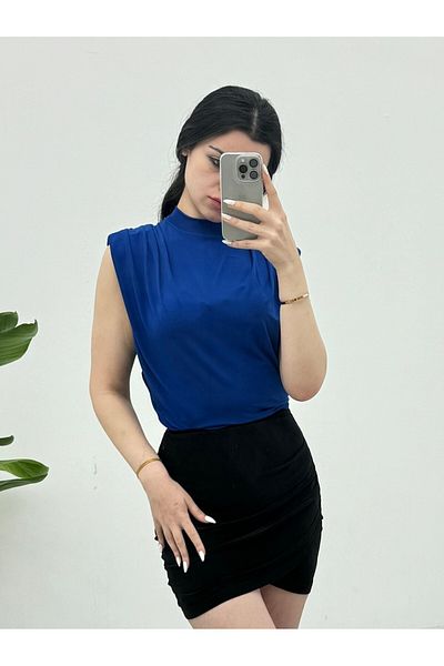 Modamorfo Saks Sandy-Bluse – gepolstertes Design mit Nullärmeln