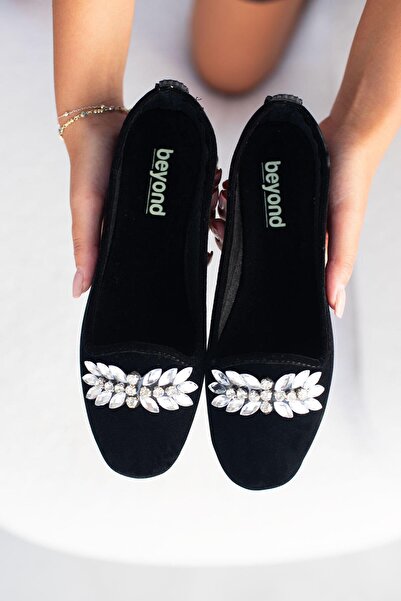 Beyond Γυναικείες Μαύρες Πέτρινες Λεπτομερείς Βελούδινες Μπαλαρίνες 1cm Byndshr03