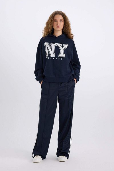 DeFacto Lange Jogginghose mit weitem Bein und Taschen D9899AX24WN