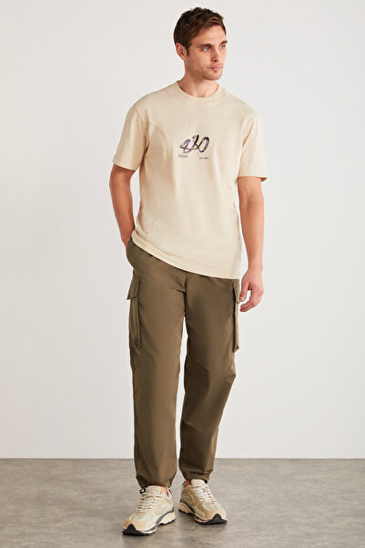 GRIMELANGE Pablo ανδρικό μπλουζάκι από 100% οργανικό βαμβάκι κανονικό μπροστινό εμπριμέ ραφές διακοσμητικές λεπτομέρειες μπεζ