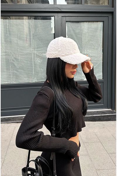 GYES Teddy Plush Hat - White Woman