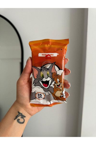Planet Butik Cat Mouse Pocket Size Wet Wipes