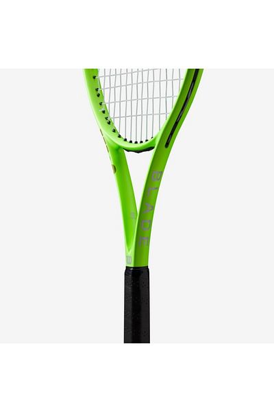 Wilson Blade Feel RXT 105 Tennis Racket WR117610U3