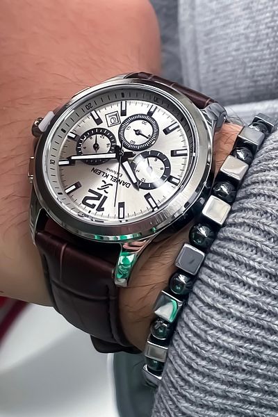 Daniel Klein New Season Sports Stylish Men's Watch and Bracelet Set - Steel Sleeve, All Functions Active