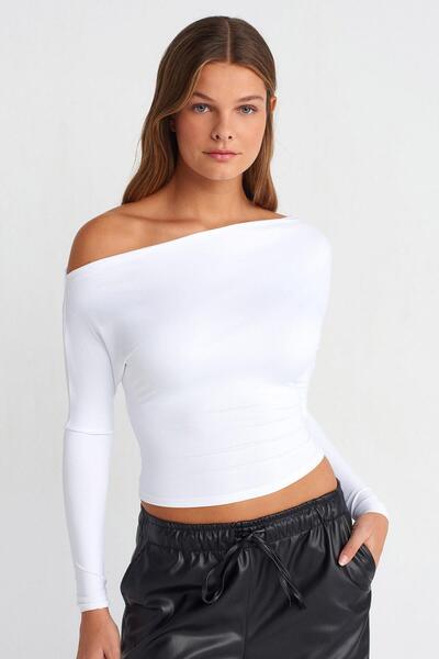 Coral 31438 Uzun Kollu Asimetrik T-shirt-beyaz