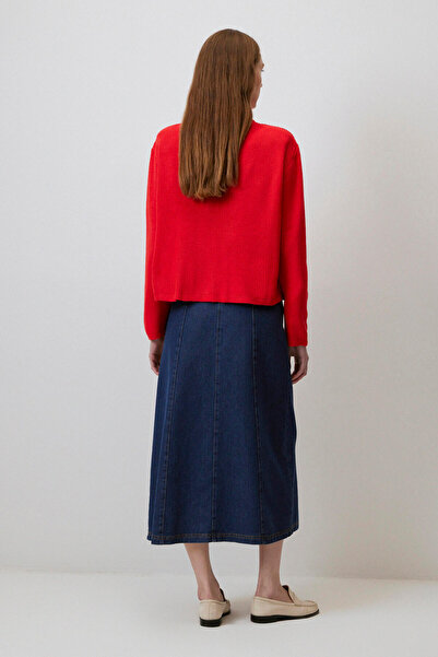 Touché Privé Gold Button Short Cardigan