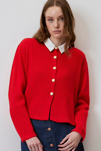 Touché Privé Gold Button Short Cardigan