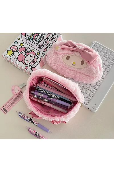 SANRIO Hello Kitty Large Capacity Plush Pen Holder Bag