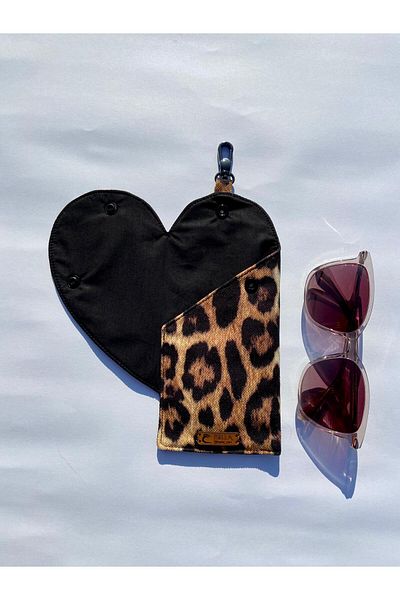 İsella Leopard Heart Glasses Case