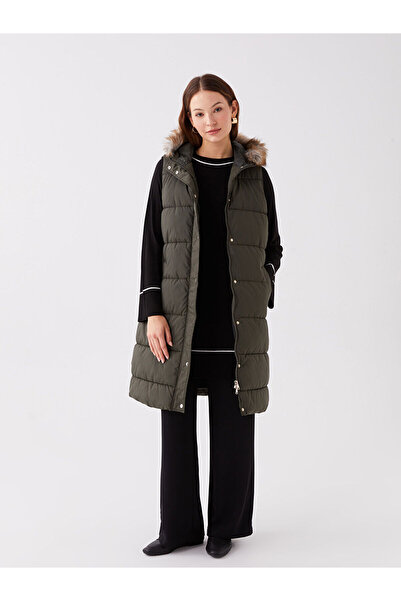 LC Waikiki Lcwk Kadın Kapüşonlu Düz Şişme Yelek