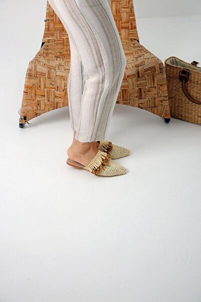 Beyond Бежеві жіночі тапочки з китицями - BYNDSLM01