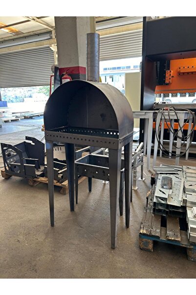 DEMİR DÜNYASI ÇATILI MANGAL