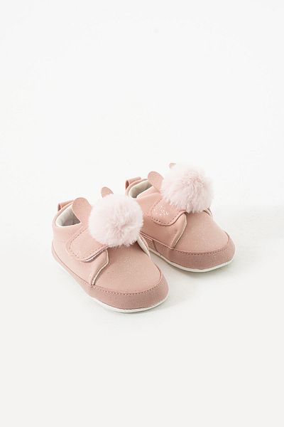 yummy kids Non-Slip Sole Ear Pompom Detailed Velcro Comfortable Baby Girl First Step Booties