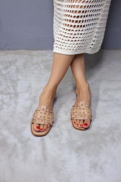 Beyond Women's Nude Troked Thick Round Band Slippers Byndtrok01