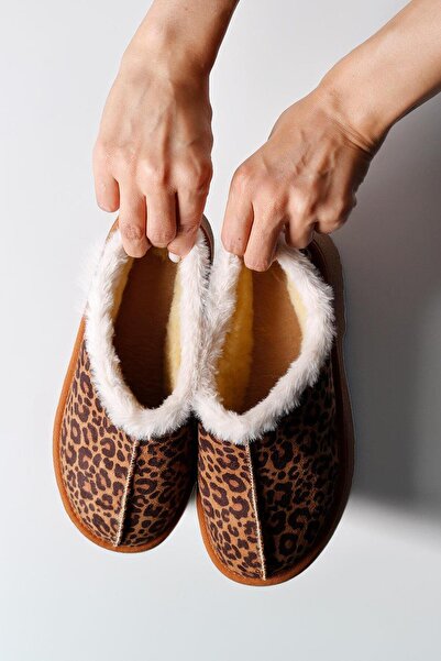Beyond Women's Tan Leopard Inner Furry High Heeled Home Shoes 5cm Bynduggt04