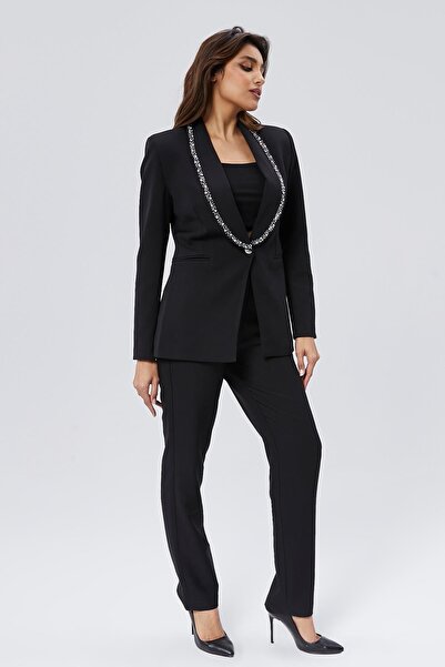 Appleline Черно дамско яке с бродирани камъни - закопчано