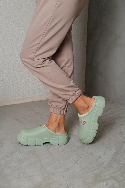 Beyond Women's Water Green Hera Butterfly Buckle Fur Lined Waterproof House Slippers 3cm Byndhfay02