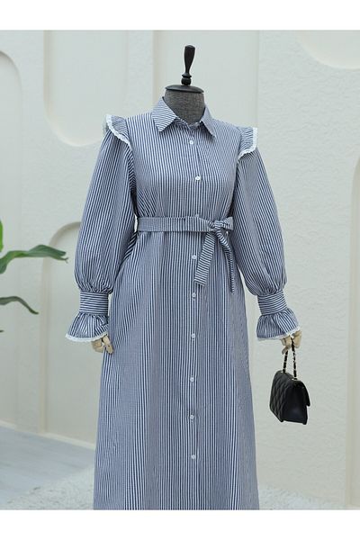 Modamorfo Kleid mit Knopfleiste vorne, Spitzendetail und Gürtel – dunkel