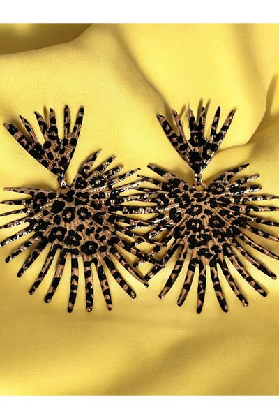 KANİNCHEN Special Series Leopard Pattern Maxi Size Gold Earrings Eye-Catching Stylish Earrings