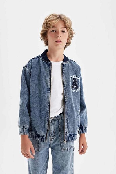 DeFacto C3685 Jachetă bomber din denim cu imprimeu sezonier, cu guler de colegiu, cu buzunar cu fermoar