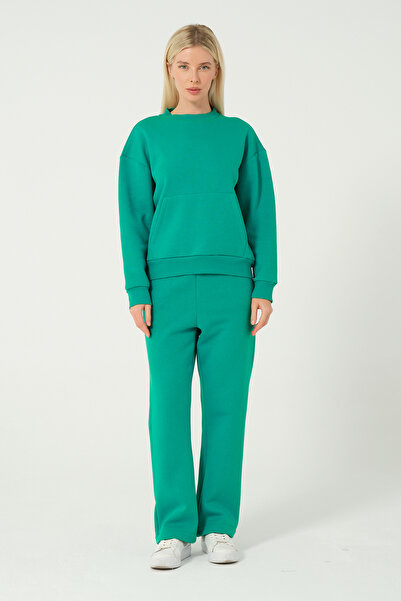 eva clothing طقم سويت شيرت أخضر كبير الحجم بجيوب وبنطال رياضي بتصميم Dizen