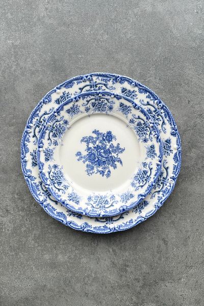 porselenden Antique Baby Blue 6-Seater Premium Porcelain - Blue Floral Pattern Cake Plate Set, 19 cm