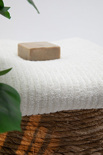 FAVORA Line Luxury 100X150 Cotton Bath Towel - Cream