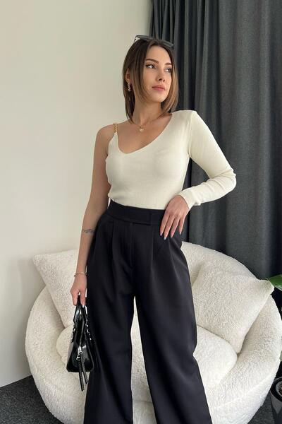 misigo Tek Omzu Zincirli Bluz Krem