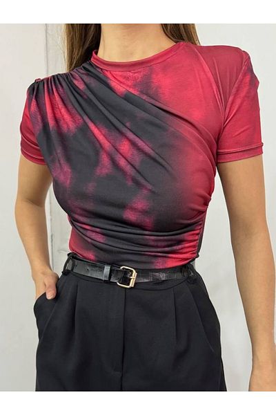 Modamorfo Rote Sendy-Bluse mit Batikmuster – geraffte Taille und Schulter