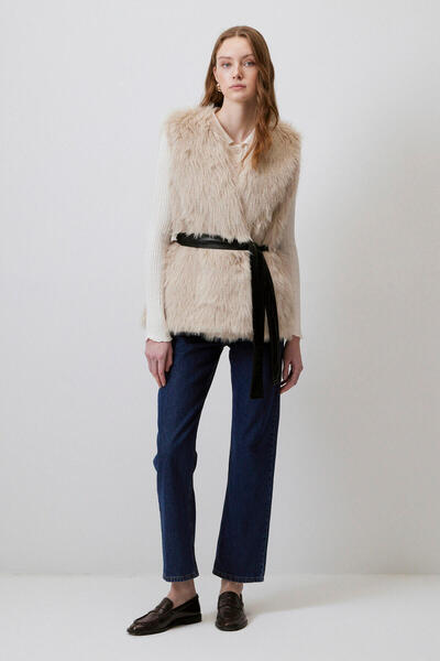 Touché Privé Belt Detail Fur Vest