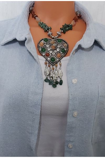 Virgo Colorful Indian Agate Stone Heart Necklace on Metal Backdrop