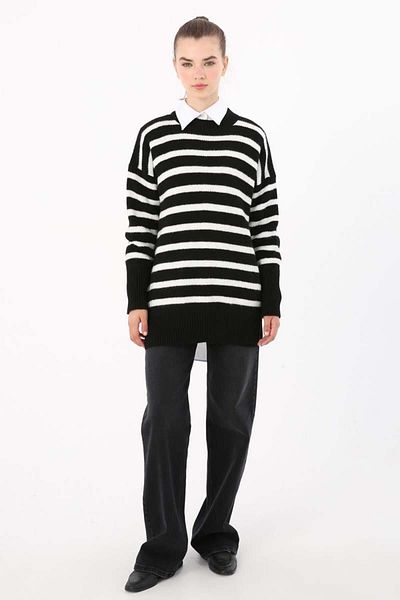 ALLDAY Black-White-Striped Stand Collar Knitwear Sweater