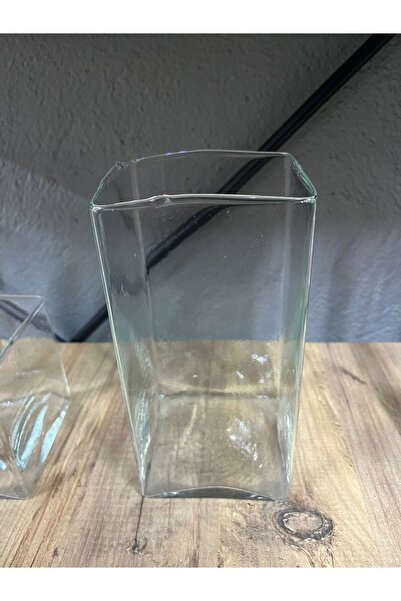 Paşabahçe Denizli EL İmalatı Kare Modern Cam Vazo 10x20Cm
