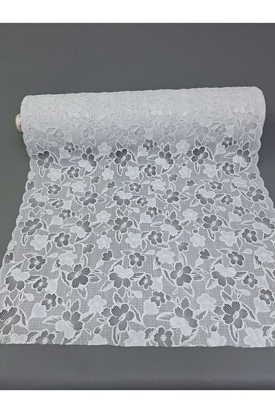 Başak Ev Tekstili Runner din dantelă cu cuburi din PVC alb - Raft și capac dulap