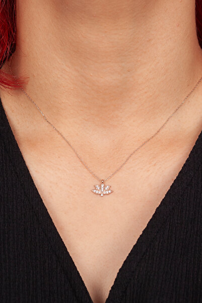 klas gümüş Gümüş Lotus Çiçeği Minimal Rose Kolye