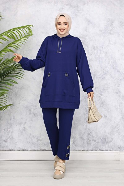 benguen Σετ δύο τεμαχίων σε μπλε ναυτικό χρώμα - Με χρυσά αξεσουάρ, Μοντέλο 4580