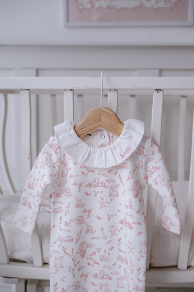 Atelier Babbi 100% Cotton 4-Piece Newborn Set - Toile De Jouy / Pink