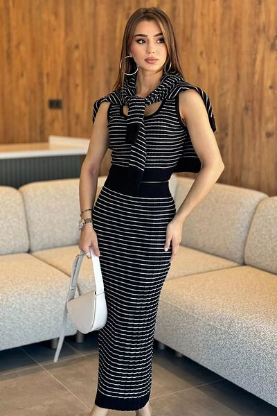 GÜLSELİ Black Women's Striped Crop Blouse Sweater Skirt Knitwear Triple Set