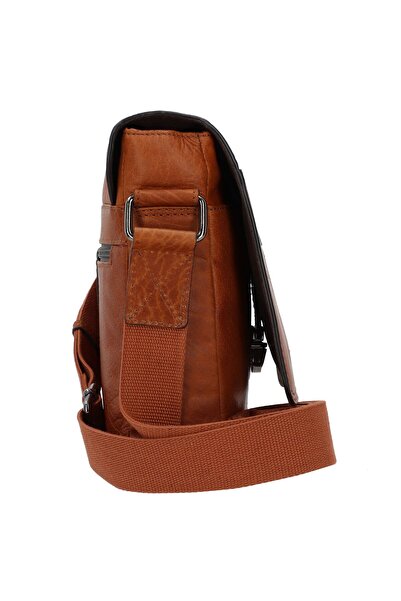 STRELLSON Hyde Park Jeremy Umhängetasche Leder 21 cm