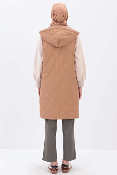 ALLDAY Earth-Hooded Quilted Vest