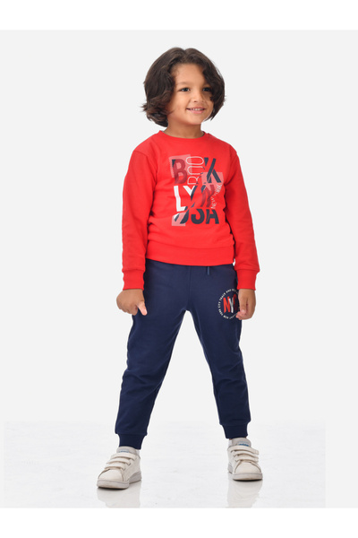 Victor and Jane By Styli Graphic Print Sweatshirt & Cuffed Joggers Set