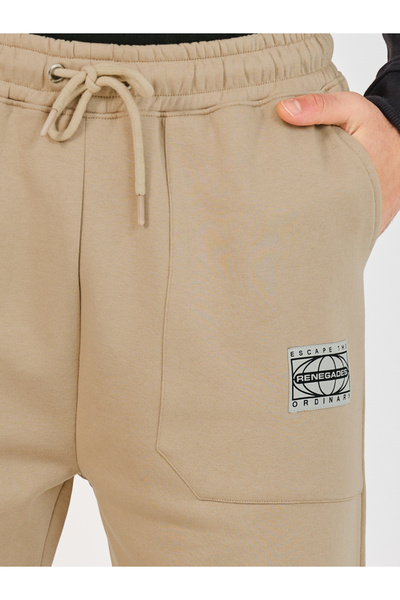 Styli Patch Detail Relaxed Fit Joggers