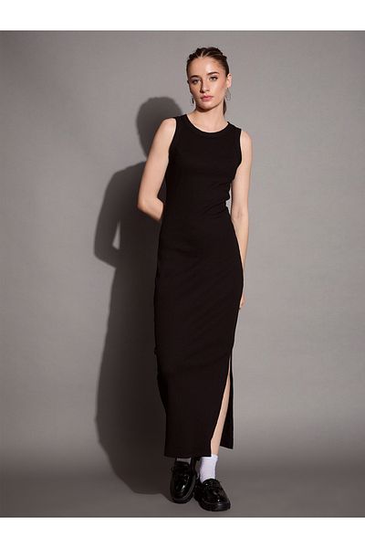 Sassafras By Styli Ribbed Sleeveless Bodycon Maxi Dress